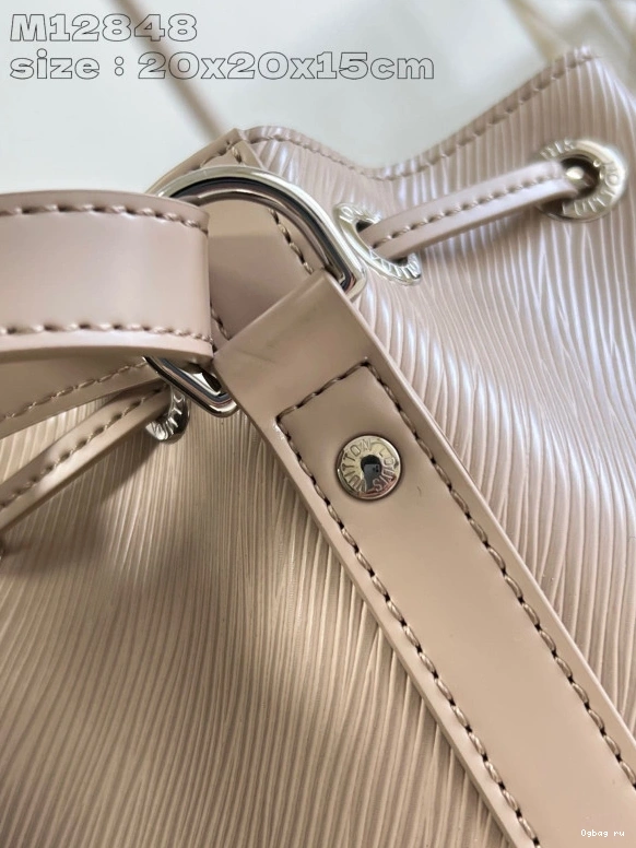LOUIS NÉONOÉ VUITTON BB-20*20*15cm 0724